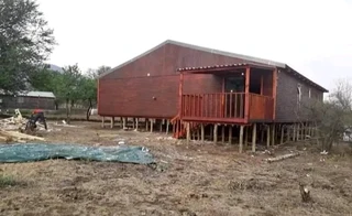 Wendy houses and log homes for sale