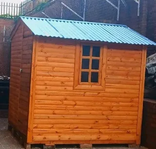 Wendy houses and log homes for sale