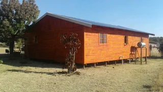 Log homes and Wendy houses for sale