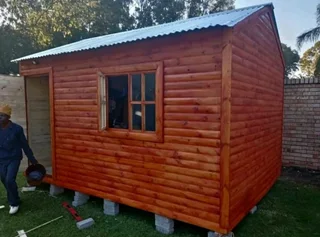 Wendy houses and log homes for sale