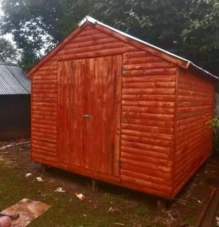 Wendy houses and log homes for sale