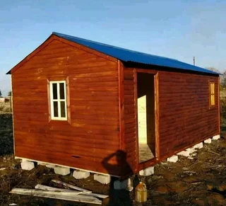 Wendy houses and log homes for sale