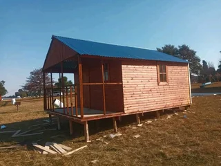 Wendy houses and log homes for sale