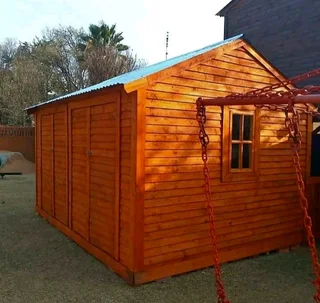 Wendy houses and log homes for sale