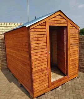 Wendy houses and log homes for sale