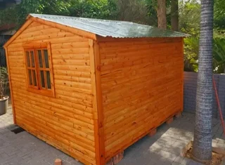 Wendy houses and log homes for sale