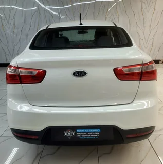 kia rio 1.4 sedan