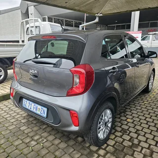 2022 Kia Picanto 1.0 Style with 43000kms for R159 990