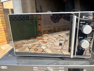 Russel Hobbs Microwave with Mirror door