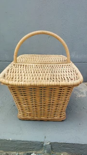 Picnic basket