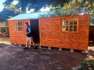 M  D C  wenday house