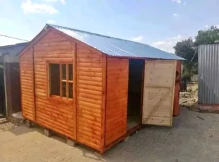 G   F  and Timber  woodon  house