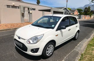 2016 Ford Figo for rent