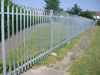 Palisade fence
