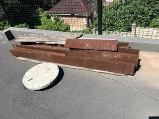 Second-Hand Construction I-Beams – 6 Units