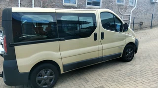 Renault Trafic DC100 1.9 TDi 9 Seater Bus 6 speed Manual R 139000