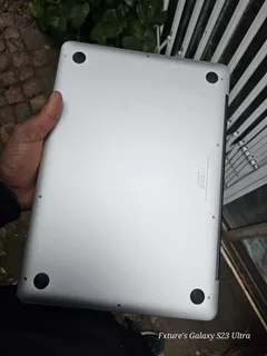 Very clean MacBook Pro 13 for sale
