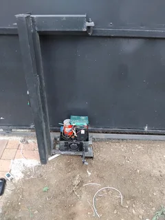 GATE AND GARAGE DOOR INSTALLATION AND SERVICE REPAIR