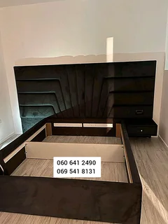 Overlapping headboard