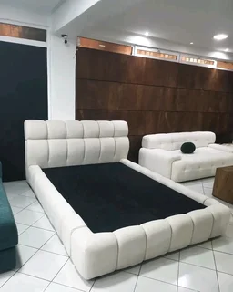 Remiya headboards/ base