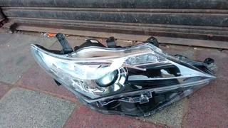 Toyota Auris headlight