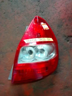Am selling honda jazz tailight