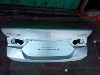 Am selling honda ballede booth