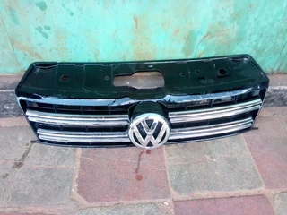 Am selling Amarok grill