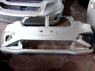 Am selling ertiga front bumper