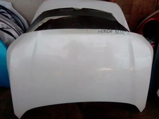 Am selling honda Amaze bonnet