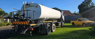Mercedes Benz axor 3340 16000L water cart low kms for sale no terms