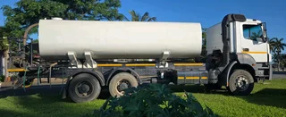 Mercedes Benz axor 3340 16000L water cart low kms for sale no terms