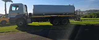 Mercedes Benz axor 3340 16000L water cart low kms for sale no terms