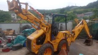 JCB 1 cx and Cat 226 skid steer loader for sale as a package