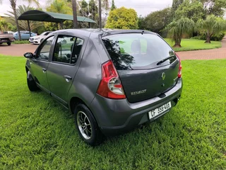 Renault sandero 1.6