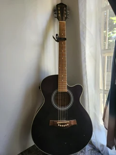 Accoustic Electric Guitar