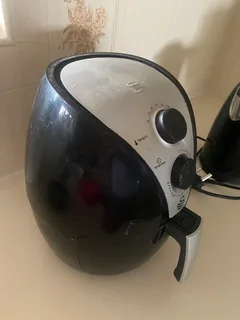 Air fryer and kettle combo