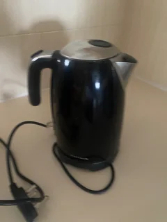 Air fryer and kettle combo
