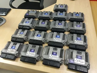 VW Amarok 2.0i CFPA Engine CDE Petrol Management System 2007-2015 Genuine Used Bosch Manual Basic En