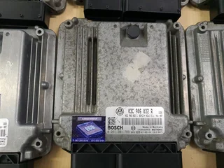 VW Transporter T5 2.0 TDI CAAB Engine CDE EDC ELECTRONIC DIESEL Controlled 2006-2016 Genuine Used Bo