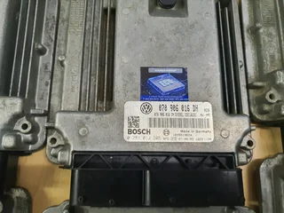 VW Transporter T5 2.0 TDI CAAB Engine CDE EDC ELECTRONIC DIESEL Controlled 2006-2016 Genuine Used Bo