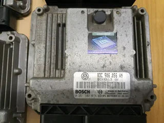 VW Transporter T5 2.0 TDI CAAB Engine CDE EDC ELECTRONIC DIESEL Controlled 2006-2016 Genuine Used Bo