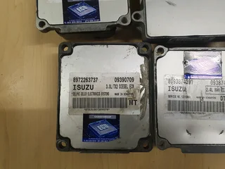 For All Isuzu KB240 Y24S Engine CDE Petrol Management System *Isuzu KB300 Petrol Management System *