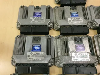 VW Amarok 2.0i CFPA Engine CDE Petrol Management System 2007-2015 Genuine Used Bosch Manual Basic En