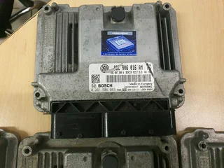 VW Amarok 2.0i CFPA Engine CDE Petrol Management System 2007-2015 Genuine Used Bosch Manual Basic En