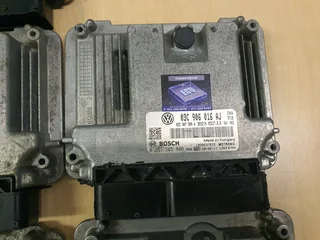 VW Amarok 2.0i CFPA Engine CDE Petrol Management System 2007-2015 Genuine Used Bosch Manual Basic En