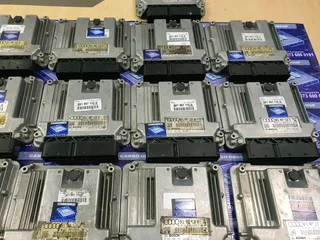 Audi S5 4.2 Tfsi Quattro V8 Caua Engine Cde 2008-2015 Bosch Ecu Part# 8t0 907 560 Ac