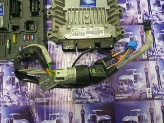 Peugeot Partner 2.0 HDI 16 Valve 2004-2008 Genuine Used Siemens Lockset