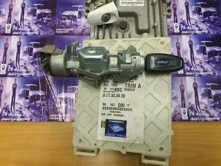 Ford Focus 3 2.0 TDCI Diesel Management System EDC Electronic Diesel Controlled Lockset 2011-2015 Ge