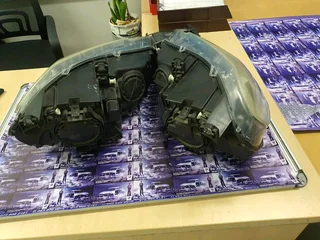 BMW E70 X5 3.0D N57D30 Engine CDE 2007-2011 Genuine Used OEM BMW Front Headlights Set Part number Ve